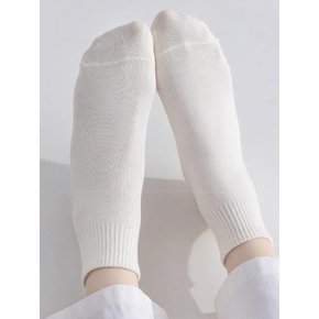 KARRA 피크닉반목양말_A5M0386
