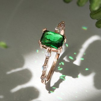 루브르파리 포레스트 에메랄드 반지(12,14호) RA0448