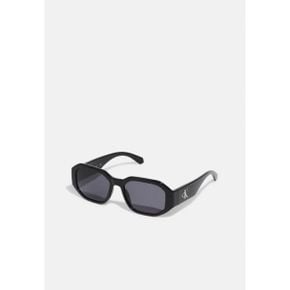 4573738 Calvin Klein UNI - Sunglasses black 76762524