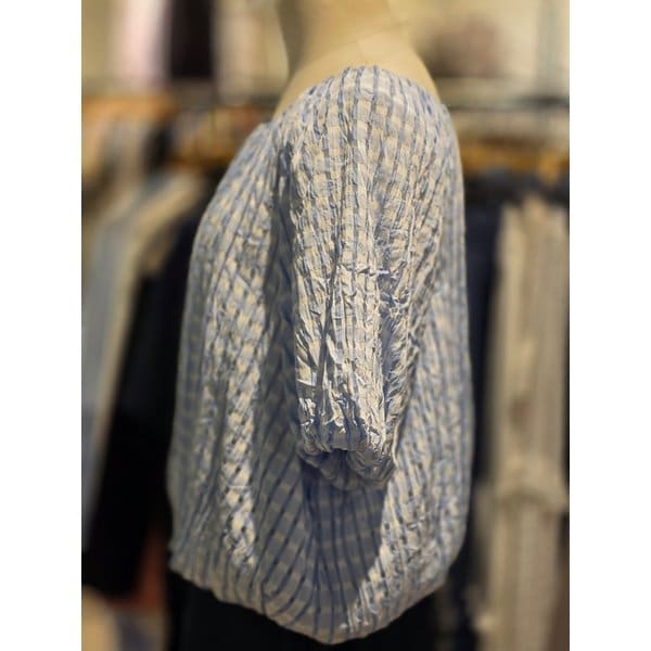 [파주점] 랩 퍼프 반팔 볼륨블라우스 AR2WB461