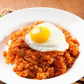천일 김치볶음밥 300g 새우 닭가슴살 야채