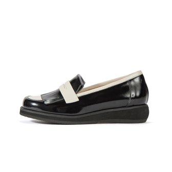 브리아나 Tomboy Loafer_Black&Cream