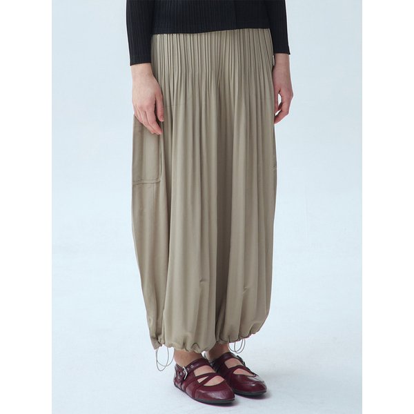 라운드 핏 스트링 플리츠 카고 팬츠_2colors