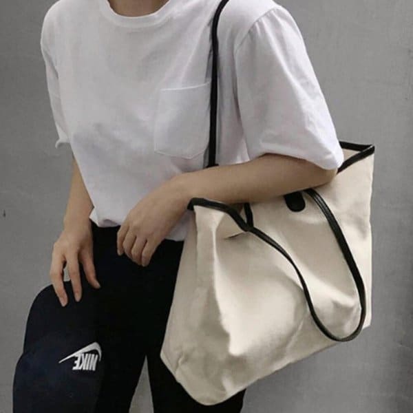 [옷자락] 여자 휘뚜루마뚜루 캔버스 대용량 데일리 토트백