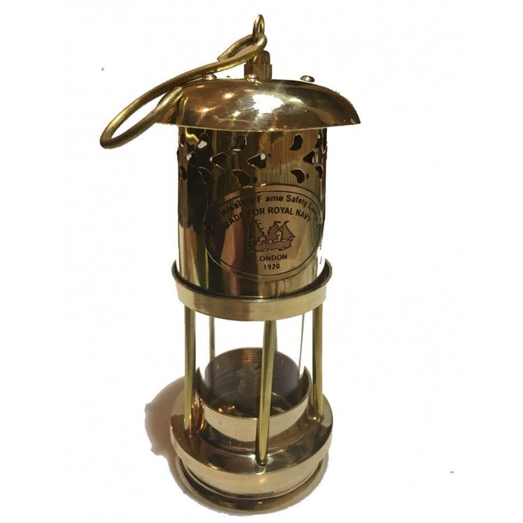 Roost Outdoors Brass Oil Ship Lantern (놋쇠 오일 랜턴 쉽 램프