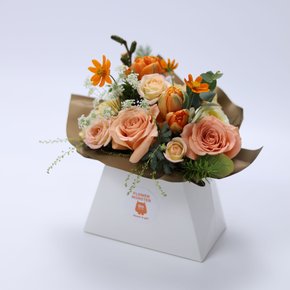 비앙코 달링 꽃박스+벨기에 초콜릿 선물 꽃다발 발렌타인데이 화이트데이 생일 프로포즈 꽃배달