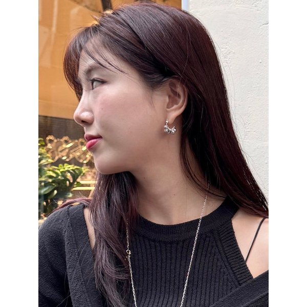 [유진PICK]Ripple Ball Earrings_VH2534EA004M