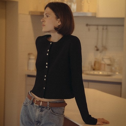 노운베러 Button point ribbed round knit T-shirt_Black