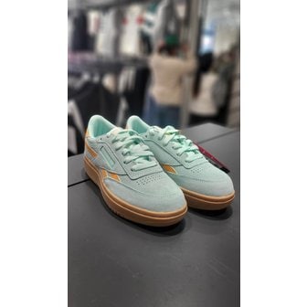 리복 [여주점] RESO5EC4UB2  클럽 C 더블 리벤지 여자운동화