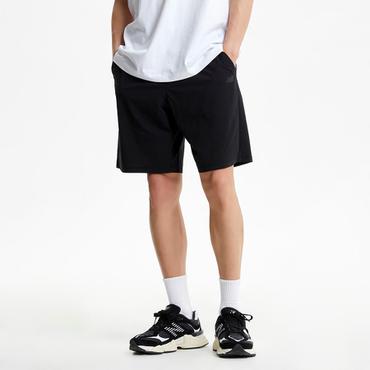 뉴발란스 남여공용 FROZEN 4.5부 쇼츠 (STANDARD FIT) (NBNVF31703)