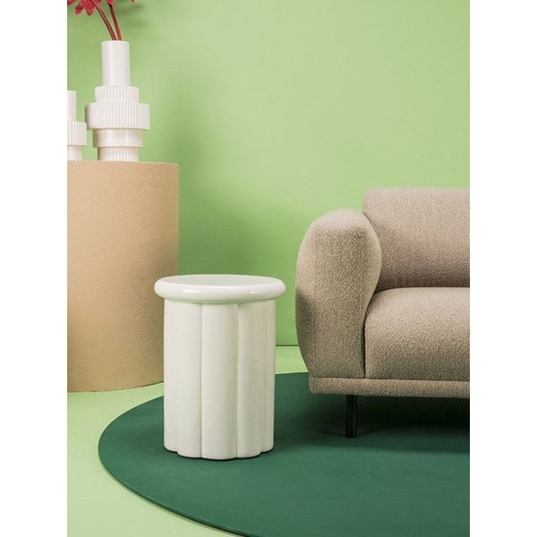 Roman stool_White