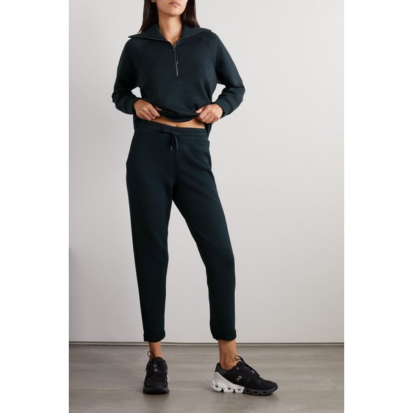 에어에센셜 크롭 스트레치 저지 테이퍼드 스웨트팬츠 블랙 1647597316327280
