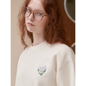 Flower heart Over fit Sweatshirt AMM1107 (Ivory)