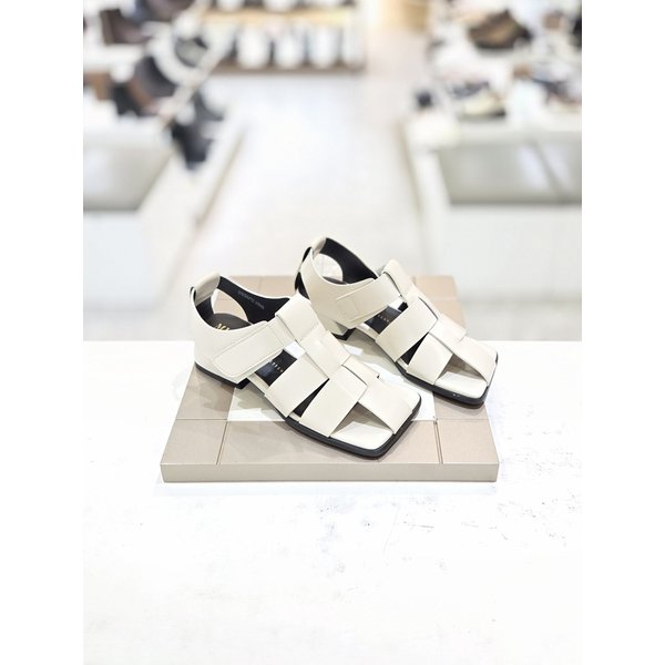 [시흥점] 여성 3센티  스퀘어라인 글래디에이터 샌들( 012324713)