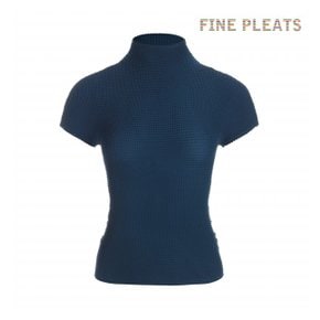 [FINE PLEATS] 피네 플리츠 터틀 반팔 탑 청록