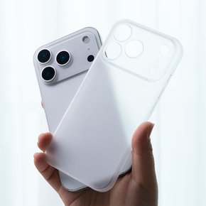아이폰17 프로 맥스 0.3mm 매트 반투명 하드 케이스