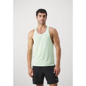 4492380 Nike FAST SINGLET - Top vapor green/silver