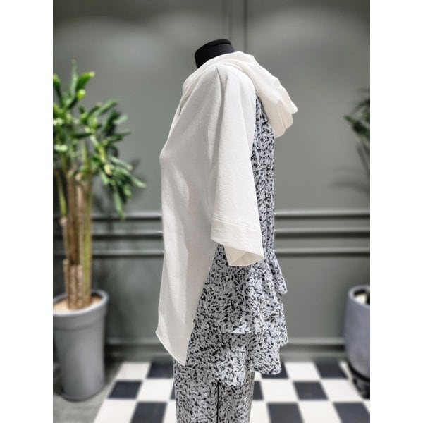 [여주점] 프린팅 패턴 반팔 후드 티셔츠(SATS48131)