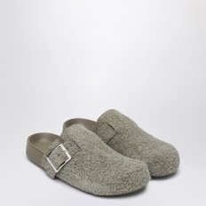 [해외배송] 로에베 카키 그린 퍼리 텍스처 버클 뮬 M816V29X12SUE 4160