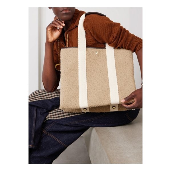 휘 드 베르누이 트라베르세 섀기 라지 웨빙 가죽 트리밍 브러시드 펠트 토트 46376663162918551