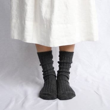 르마더샵 [NISHIGUCHI KUTSUSHITA]_Cashmere Ribbed Socks_NK0205