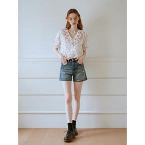 (8/7 예약 배송) Cest_Embroidered floral ruffle blouse