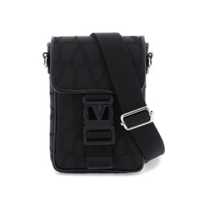 [발렌티노 가라바니] Cross body bag 5Y2P0U73CSH NERO