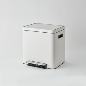 시그니처 페달휴지통 30L (내부분리형) 화이트
