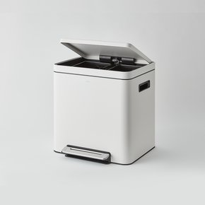 시그니처 페달휴지통 30L (내부분리형) 화이트