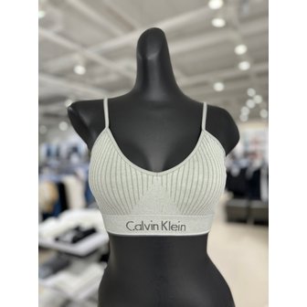 Calvin Klein Underwear [시흥점] 언더웨어 여성 서페이스 심리스 노와이어 브라렛 QP2225O-AE8