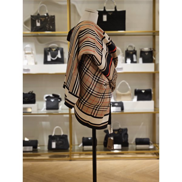 [시흥점] 여성 몽타주 프린트 실크 스카프 8011951