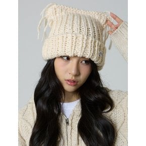 플라넷 캣 니트 비니 아이보리_Planet Cat Knit Beanie Ivory