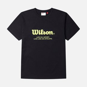 W243003LTS75/BLK/에센셜 윌슨 로고 반팔 티셔츠