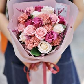 파스텔 로즈 꽃다발 - 장미 드라이플라워 목화 졸업식 축하 선물