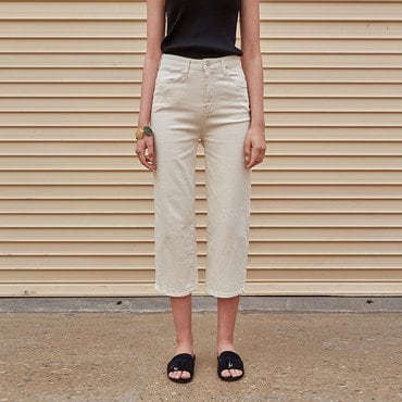 얀13 STRAIGHT COTTON CROP PANTS_CREAM