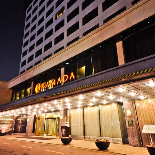 라마다 인천 호텔 (Ramada Incheon Hotel) 실제 이용후기 및 할인 특가 검색결과 >라마다인천, 믿고 사는 즐거움 Ssg.Com” style=”width:100%” title=”검색결과 >라마다인천, 믿고 사는 즐거움 SSG.COM”><figcaption>검색결과 >라마다인천, 믿고 사는 즐거움 Ssg.Com</figcaption></figure>
<figure><img decoding=
