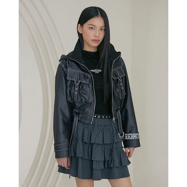 [시흥점] 여성 비죠 장식 포인트 글로시 후드 점퍼 (ER1PZ161)