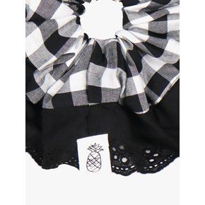 CHECK LACE SCRUNCHIE_BLACK