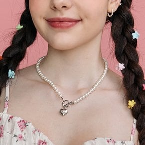 [노정의, 비비지 엄지, 아이브 이서 착용] bebe heart toggle pearl necklace