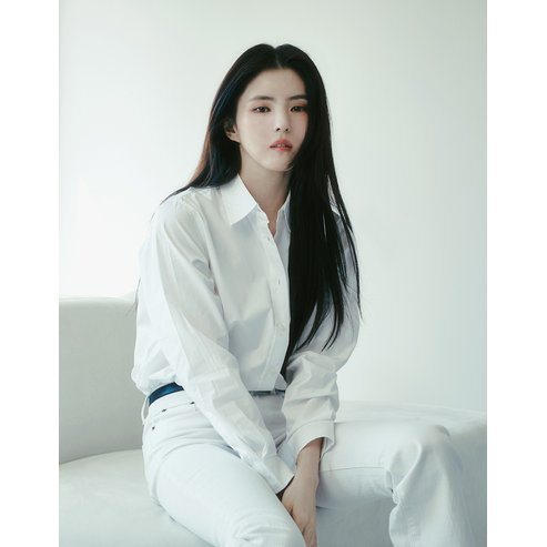 지오다노 여자 한소희 포플린 긴팔 셔츠 남방 345501