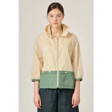 BCBG 투톤 윈드 점퍼 B4M4I130