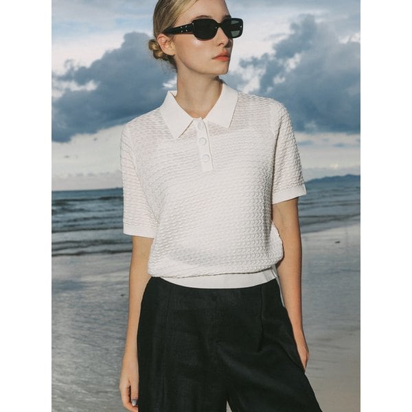 Weaving Textured Collar Knitwear (Ivory)
