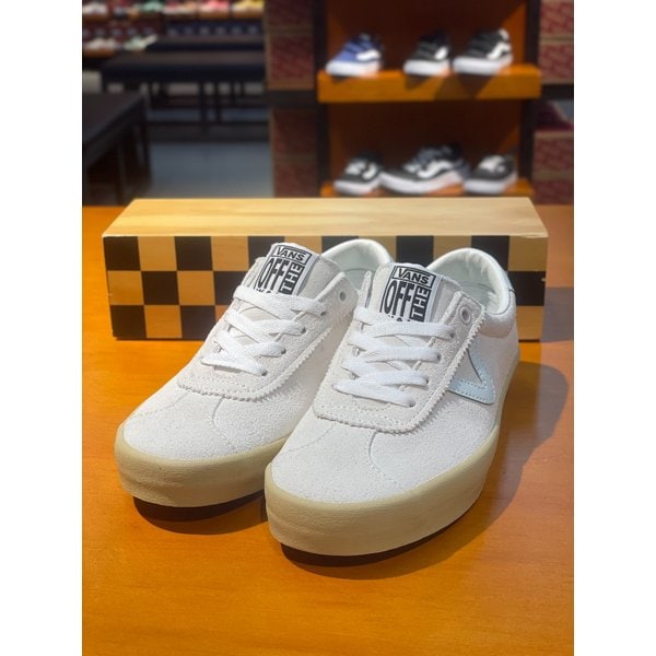 [여주점] (남여공용) 스니커즈 스포츠 로우 (화이트) (VN000D1PCJA)