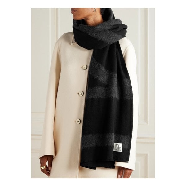 인타르시아 니트 울 혼방 스카프 블랙 46376663162927144