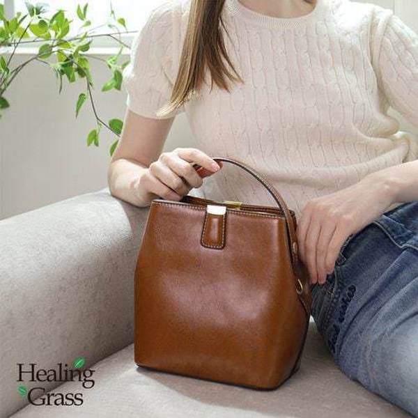 [여주점] [선물증정][무료반품] 투스트랩 크로스백 데일리 토트백 2way 버킷백 (브라운) HGSS4113BR