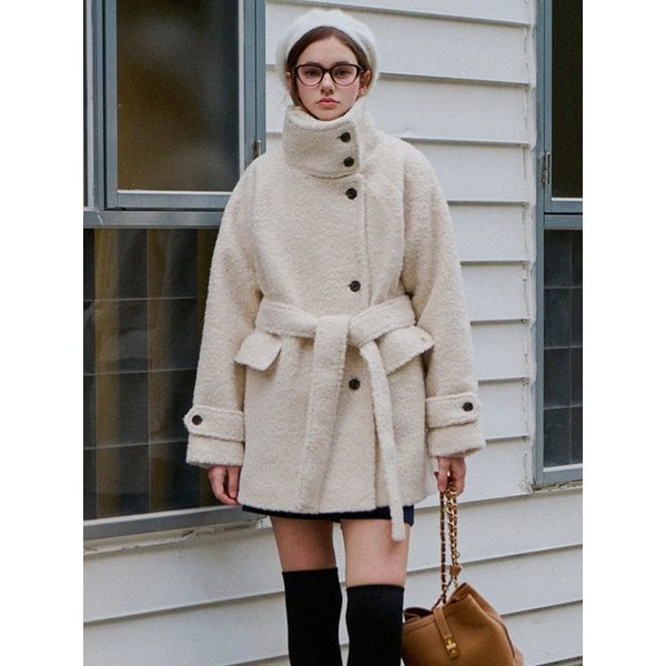 Neutral mood boucle coat - Ivory