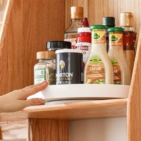 회전식 수납렉 받침대