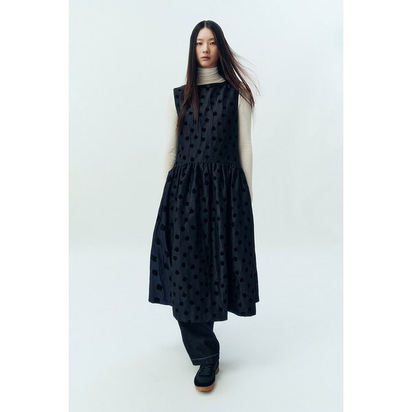 도트패턴 슬리브리스 원피스 9105441301099