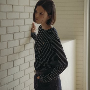 노운베러 Comfortable striped T-shirt_Black