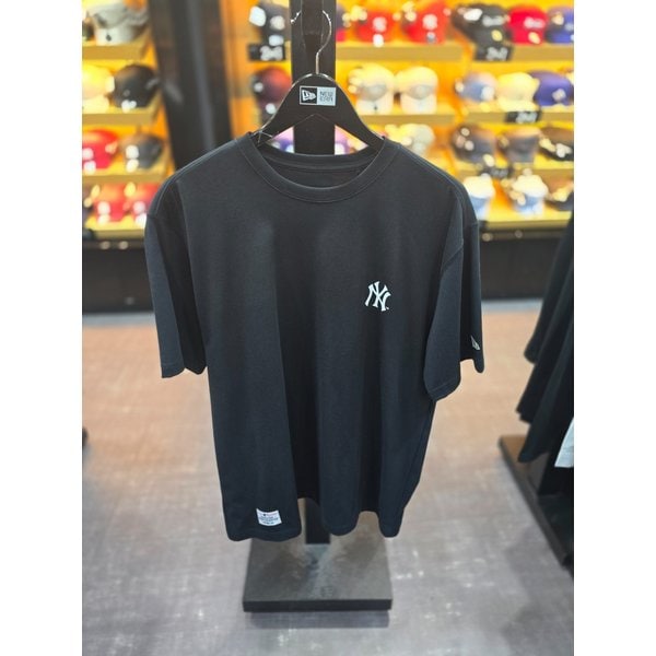 [여주점] (14179171) AP MLB FLOWER RS42 NEYYAN BLK 반팔티